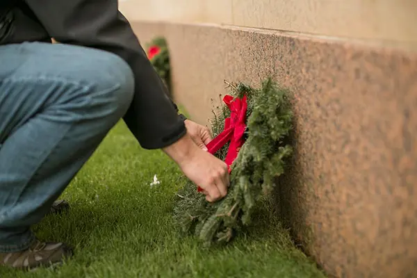 Wall Of Remembranc eWreath